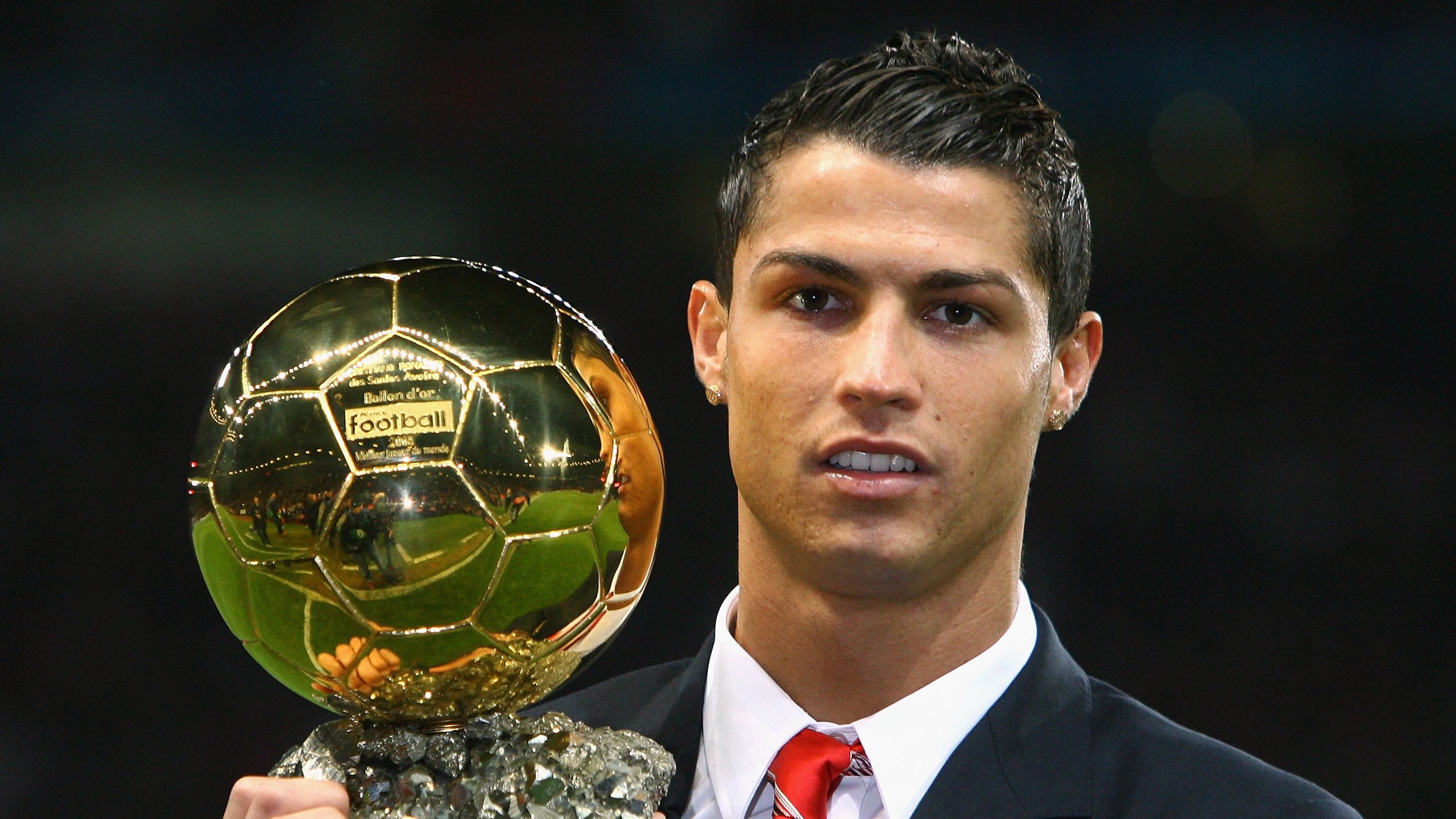 半岛体育APP-皇家马德里vs拜仁慕尼黑全场回放