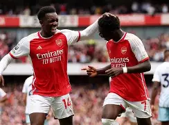 半岛体育官网-罗恩韦斯莱真名